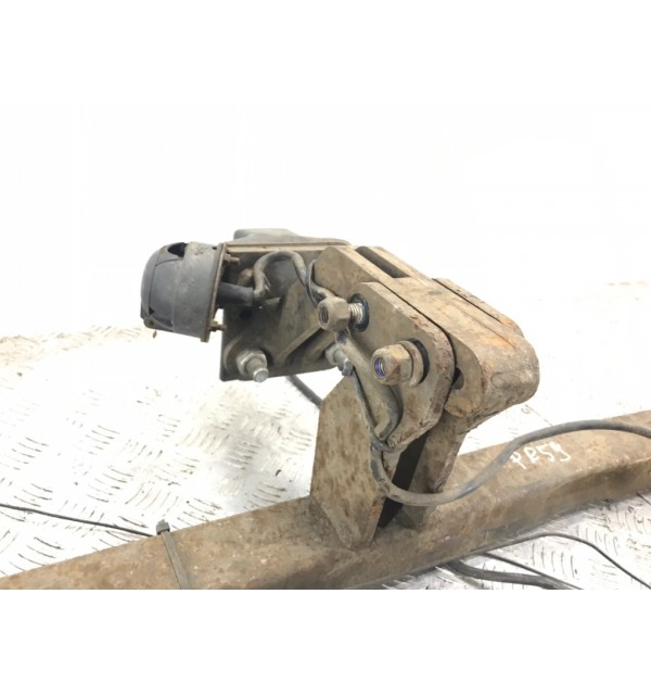 Прицепное устройство (фаркоп) бу для Ford C-Max  1.8 TDCi,  2007 г. бу контрактные купить в Спб