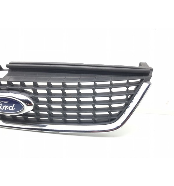 Решетка радиатора бу для Ford Mondeo 4 2.0 TDCi,  2007 г. бу контрактные купить в Спб