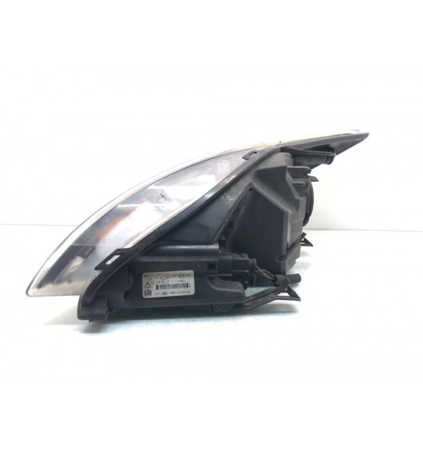 Фара правая бу для Ford Focus 2 1.6 i,  2008 г. бу контрактные купить в Спб