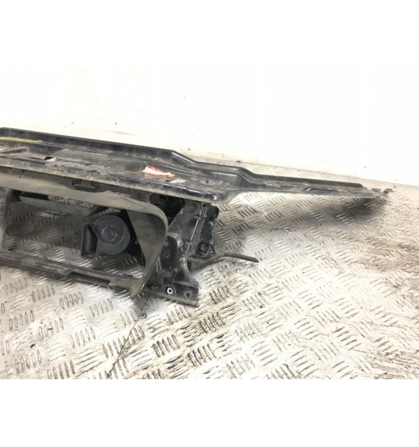 Планка под капот бу для Volvo S60  2.0 Ti,  2004 г. бу контрактные купить в Спб