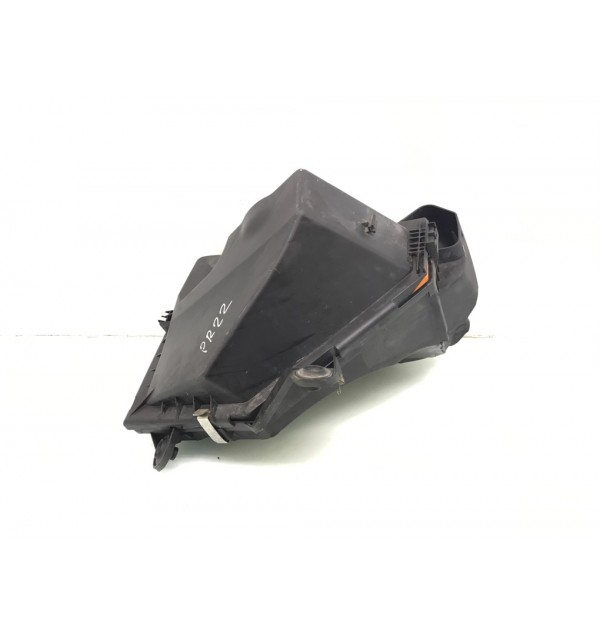 Корпус воздушного фильтра бу для BMW 1 E87/E81/E82/E88 2.0 TD,  2007 г. бу контрактные купить в Спб