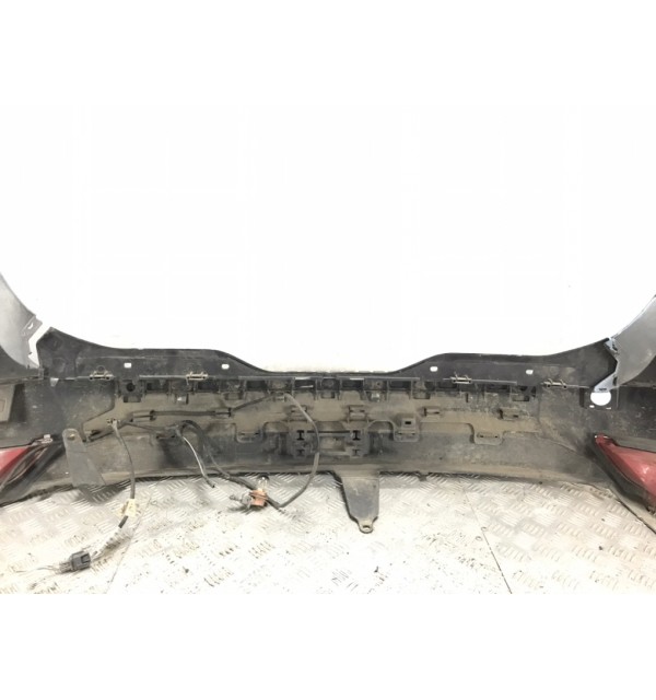 Бампер задний бу для Renault Scenic  1.5 DCi,  2010 г. бу контрактные купить в Спб