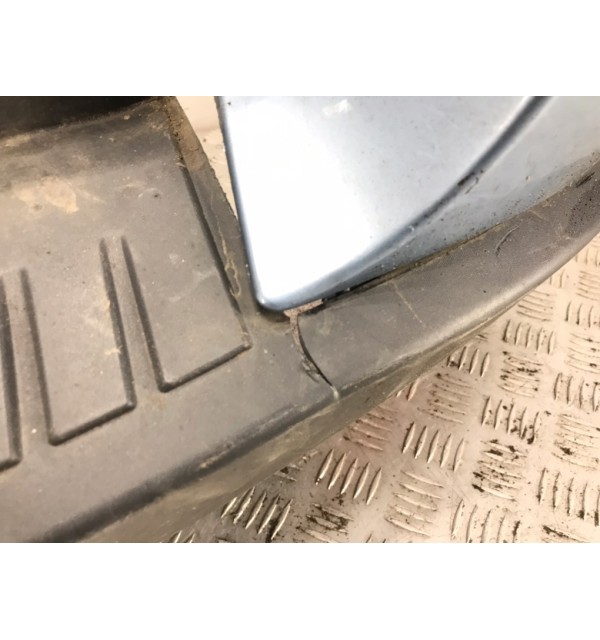 Бампер задний бу для Renault Scenic  1.5 DCi,  2010 г. бу контрактные купить в Спб