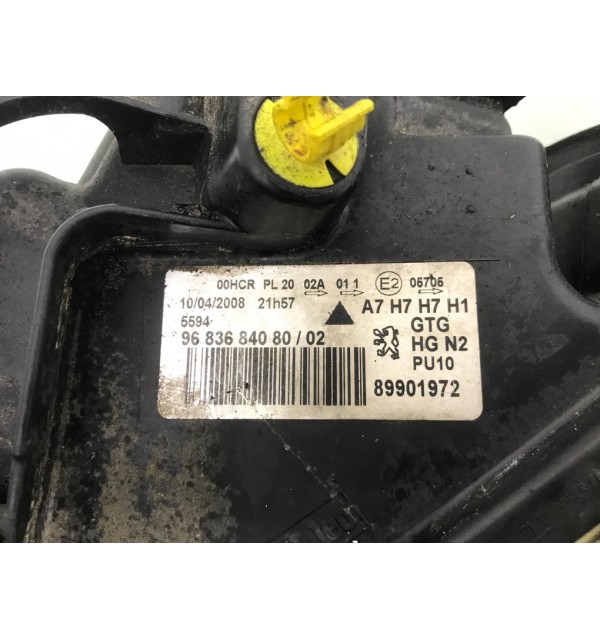 Фара левая бу для Peugeot 207 CC 1.6 i,  2008 г. бу контрактные купить в Спб