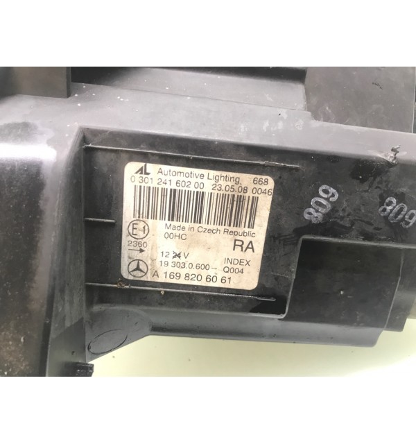 Фара правая бу для Mercedes A W169 2.0 CDi,  2008 г. бу контрактные купить в Спб