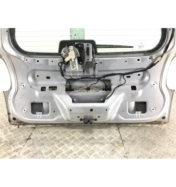 Крышка багажника бу для Peugeot 207  1.6 HDi,  2010 г. бу контрактные купить в Спб