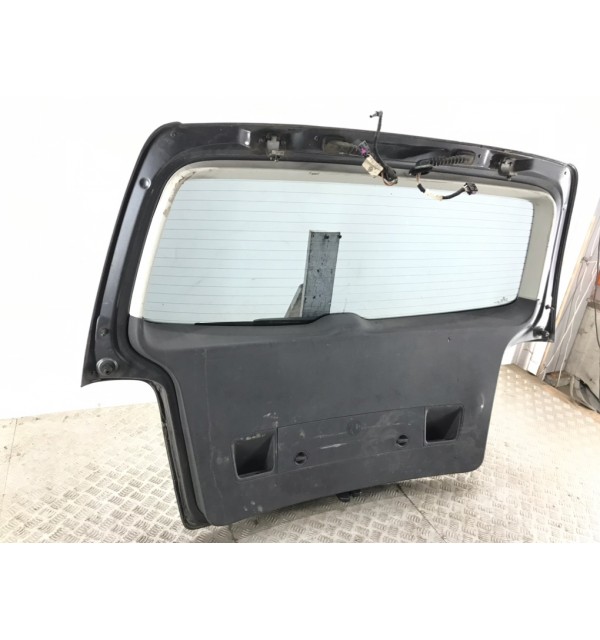 Крышка багажника бу для Volkswagen Touran  2.0 TDi,  2005 г. бу контрактные купить в Спб