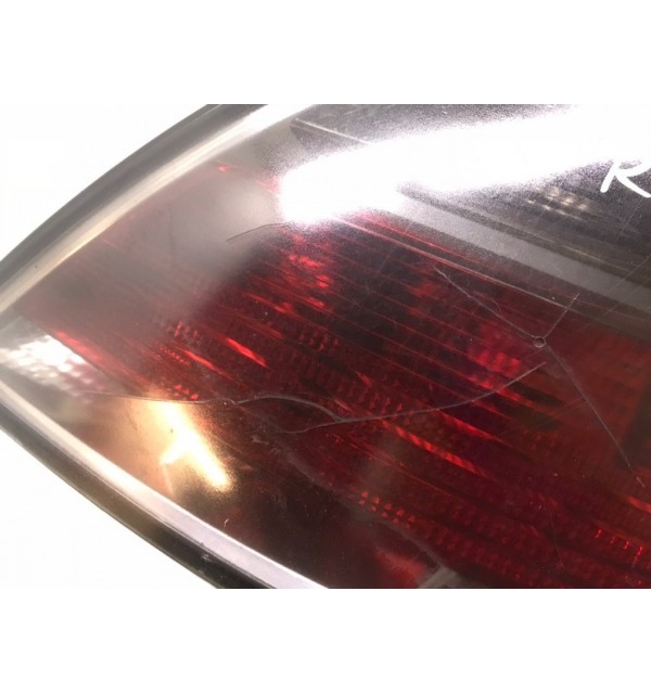 Фонарь задний правый бу для Opel Astra H 1.9 CDTi,  2007 г. бу контрактные купить в Спб