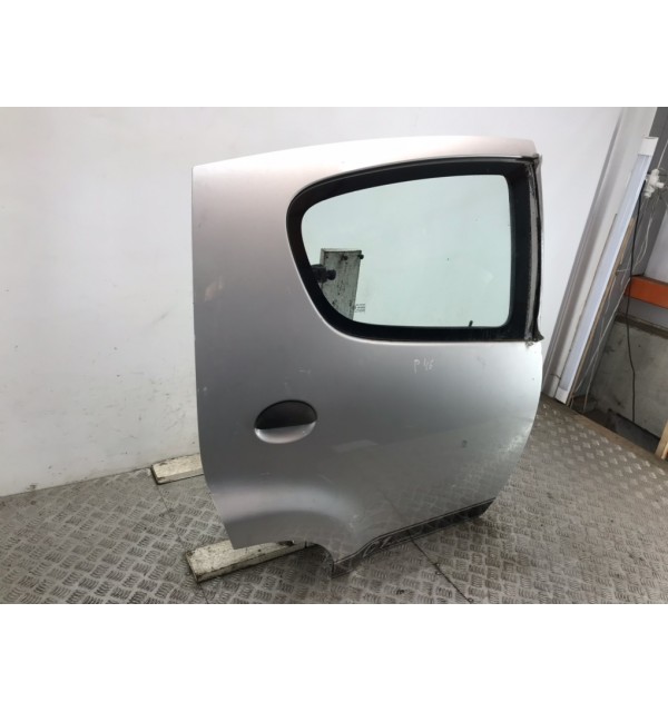 Дверь задняя правая бу для Citroen C1  1.0 i,  2007 г. бу контрактные купить в Спб