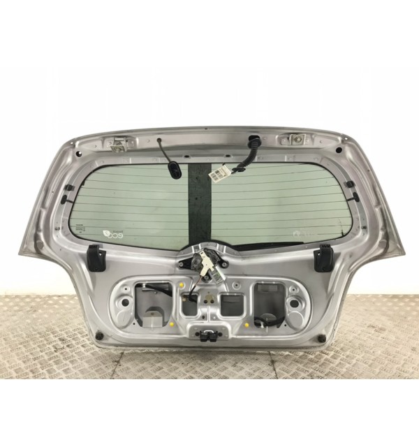 Крышка багажника бу для Renault Twingo  1.2 i,  2008 г. бу контрактные купить в Спб