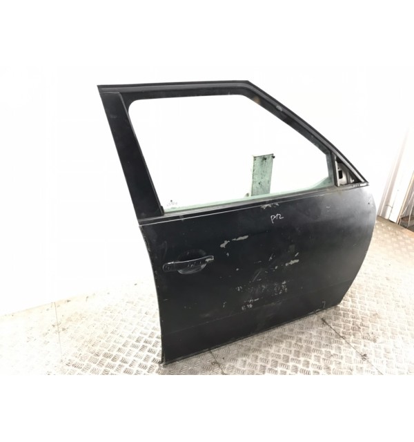 Дверь передняя правая бу для Skoda Fabia 2 1.2 i,  2007 г. бу контрактные купить в Спб