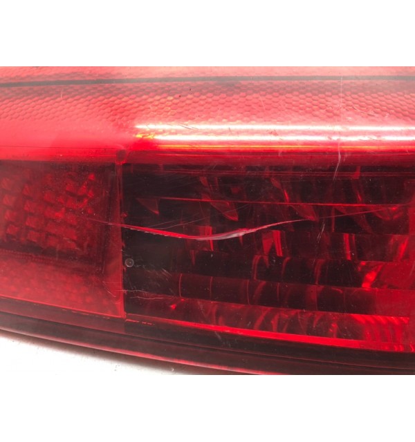 Фонарь задний правый бу для Volvo V50  2.0 TD,  2008 г. бу контрактные купить в Спб