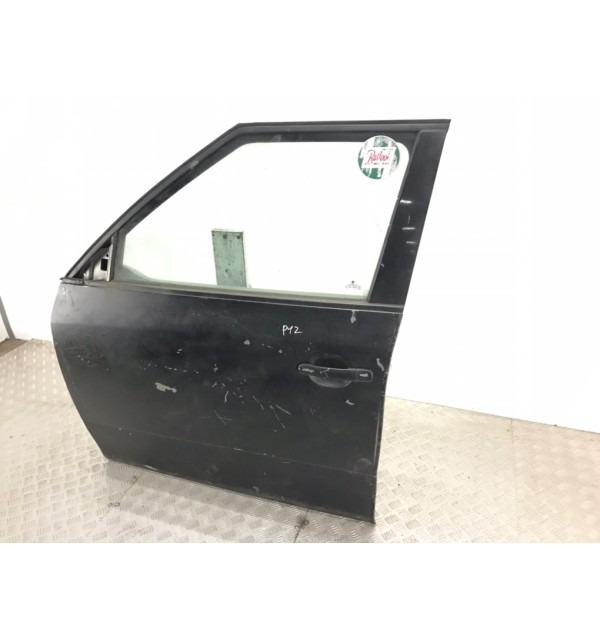 Дверь передняя левая бу для Skoda Fabia 2 1.2 i,  2007 г. бу контрактные купить в Спб
