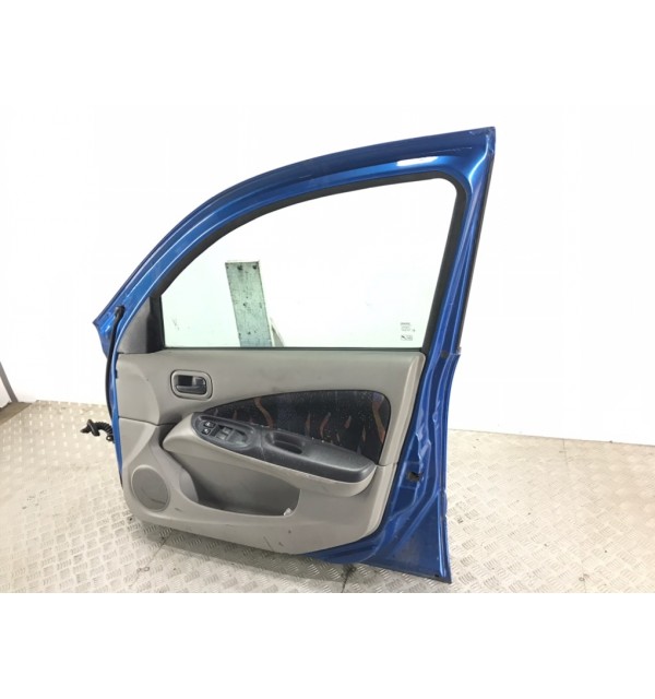 Дверь передняя правая бу для Nissan Almera N16 1.8 i,  2002 г. бу контрактные купить в Спб