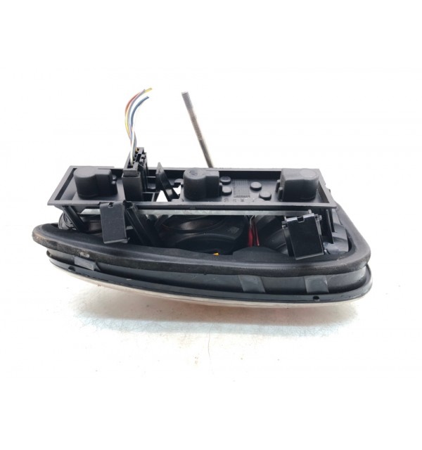 Фонарь задний правый бу для Mini One R50 1.6 i,  2001 г. бу контрактные купить в Спб