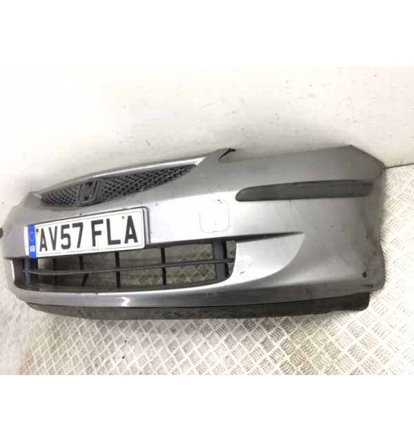 Бампер передний бу для Honda Jazz  1.3 i,  2007 г. бу контрактные купить в Спб