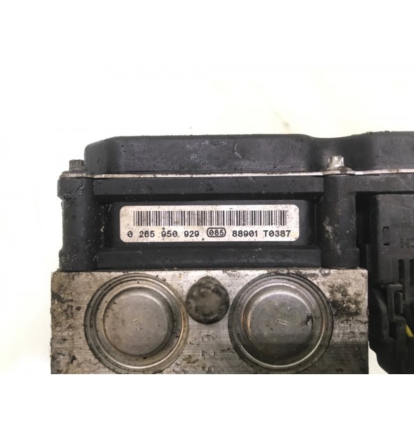 Блок ABS бу для Nissan Qashqai+2  2.0 DCi,  2009 г. бу контрактные купить в Спб
