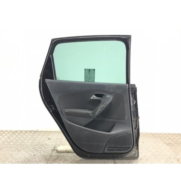 Дверь задняя левая бу для Volkswagen Polo 5 1.2 TDi,  2011 г. бу контрактные купить в Спб