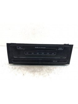CD-чейнджер бу для Audi A4 B8 2.0 TDi,  2008 г.