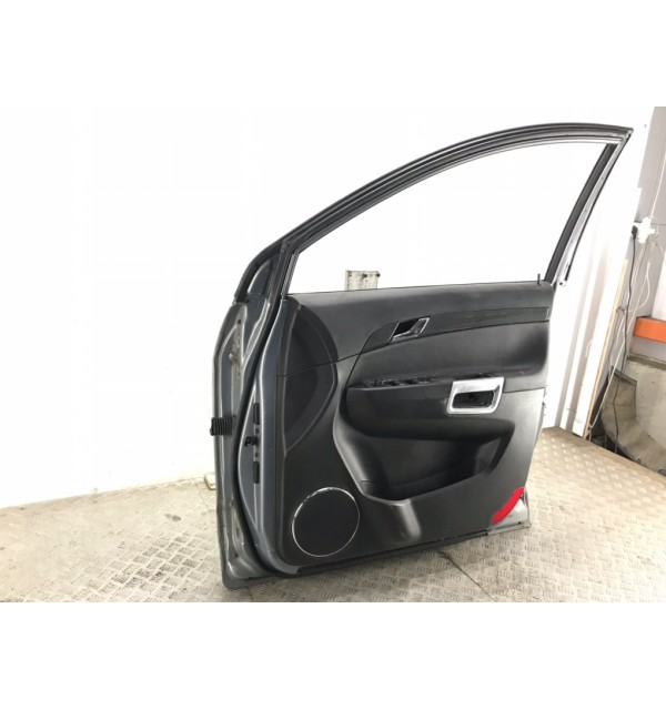 Дверь передняя правая бу для Opel Antara  2.2 CDTi,  2012 г. бу контрактные купить в Спб