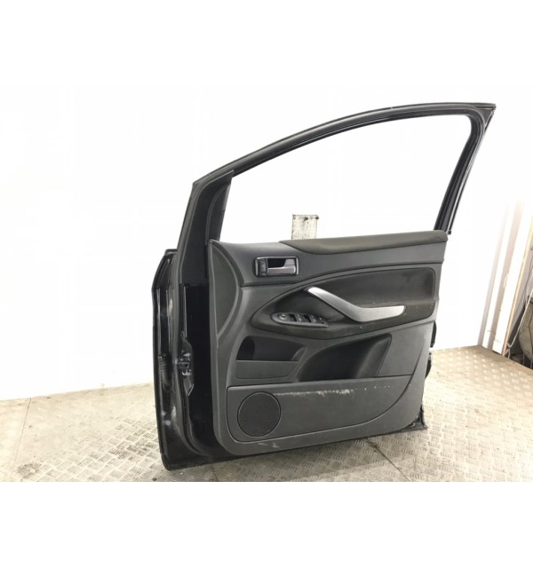 Дверь передняя правая бу для Ford Kuga  2.0 TDCi,  2010 г.