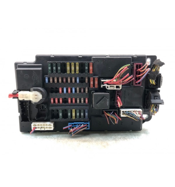 Блок предохранителей бу для Mini One R56 1.4 i,  2007 г. бу контрактные купить в Спб