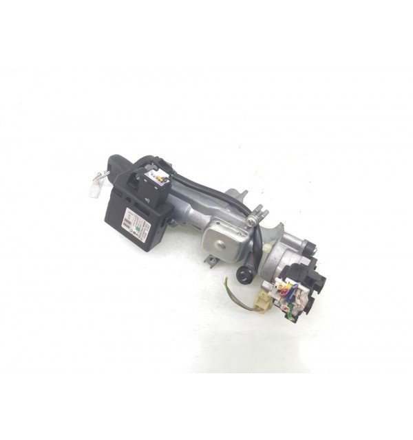 Замок зажигания бу для Nissan Pixo  1.0 i,  2009 г. бу контрактные купить в Спб