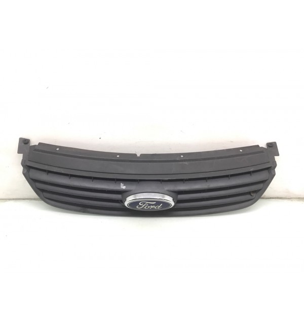 Решетка радиатора бу для Ford C-Max  1.8 i,  2007 г. бу контрактные купить в Спб