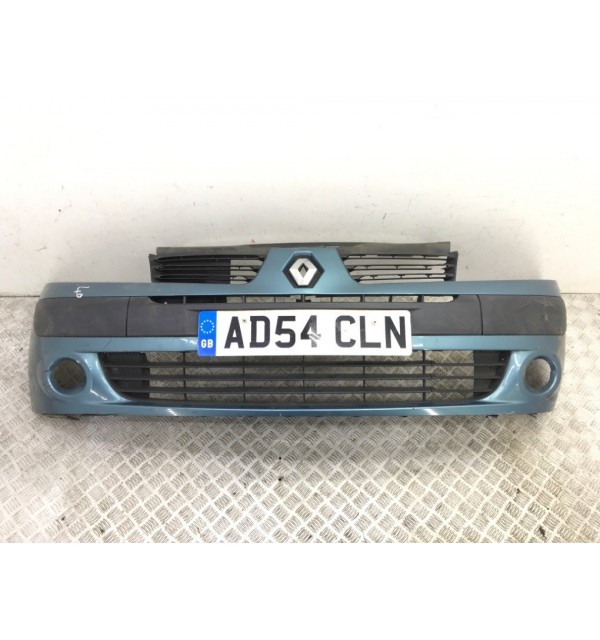 Бампер передний бу для Renault Clio  1.5 DCi,  2004 г.