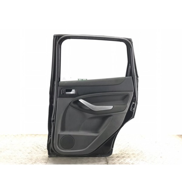 Дверь задняя правая бу для Ford Kuga  2.0 TDCi,  2010 г. бу контрактные купить в Спб
