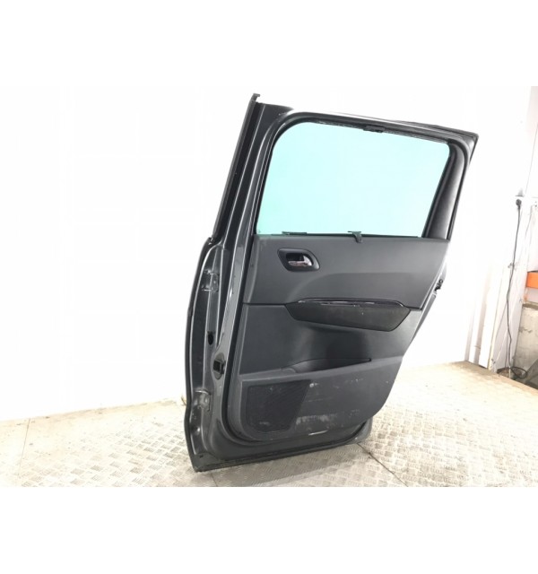 Дверь задняя правая бу для Peugeot 5008  1.6 HDi,  2010 г. бу контрактные купить в Спб