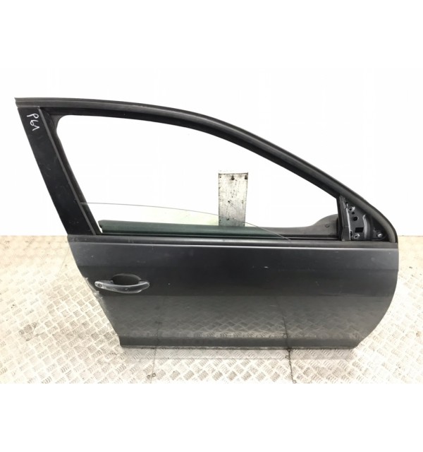 Дверь передняя правая бу для Volkswagen Golf 5 1.9 TDi,  2009 г. бу контрактные купить в Спб