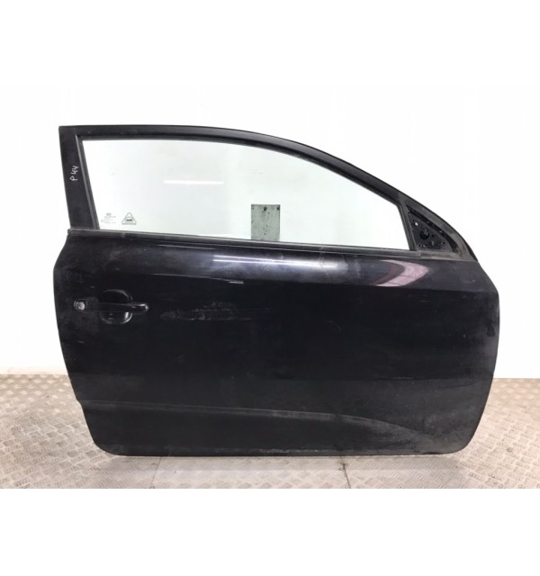 Дверь передняя правая бу для Kia Ceed  2.0 CRDi,  2007 г. бу контрактные купить в Спб