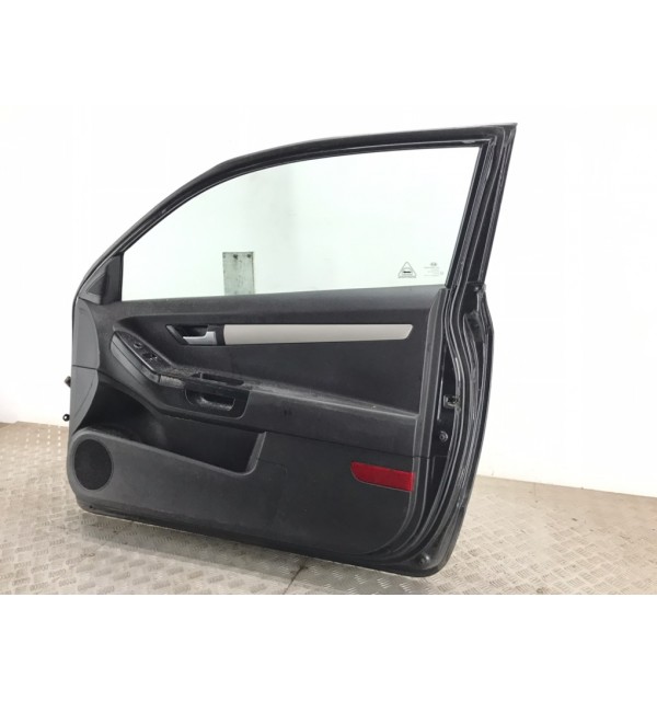 Дверь передняя правая бу для Kia Ceed  2.0 CRDi,  2007 г. бу контрактные купить в Спб