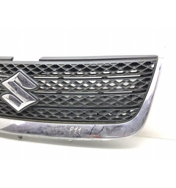Решетка радиатора бу для Suzuki Grand Vitara  2.4 i ,  2010 г. бу контрактные купить в Спб