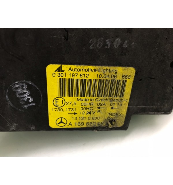 Фара правая бу для Mercedes A W169 2.0 CDi,  2006 г. бу контрактные купить в Спб