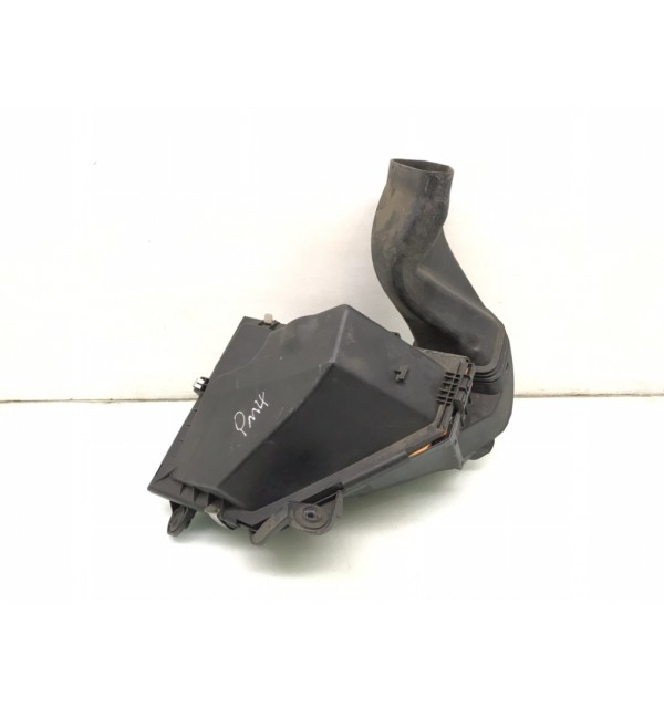 Корпус воздушного фильтра бу для BMW 1 E87/E81/E82/E88 2.0 TD,  2008 г. бу контрактные купить в Спб