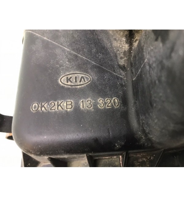 Корпус воздушного фильтра бу для Kia Carens  2.0 CRDi,  2004 г. бу контрактные купить в Спб
