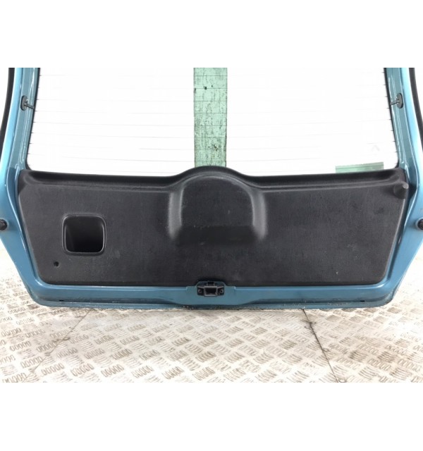 Крышка багажника бу для Renault Clio 2 1.2 i,  2005 г. бу контрактные купить в Спб