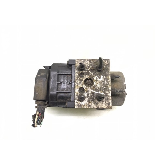 Блок ABS бу для Toyota Yaris P1 1.0 i,  2001 г. бу контрактные купить в Спб