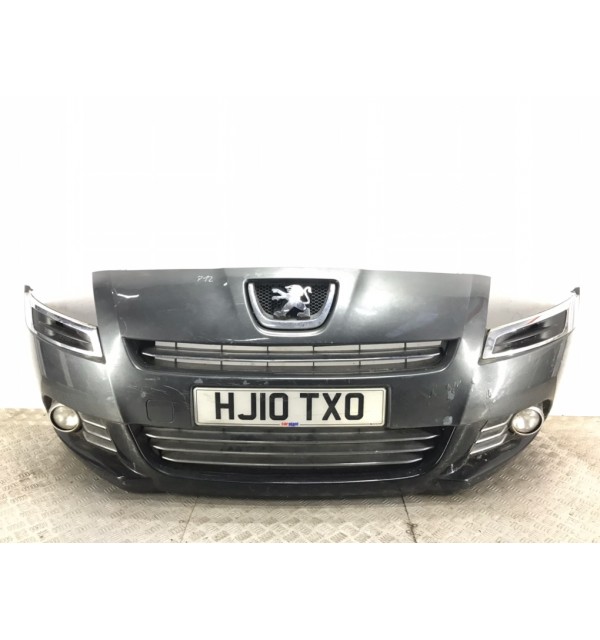Бампер передний бу для Peugeot 5008  1.6 HDi,  2010 г. бу контрактные купить в Спб
