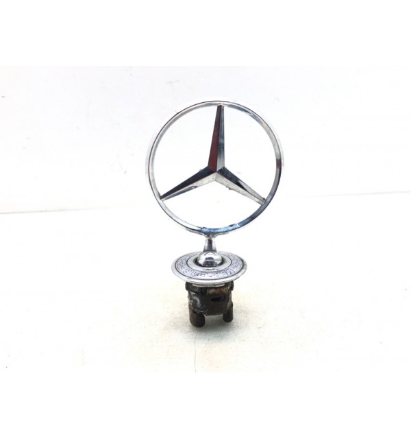 Эмблема бу для Mercedes CLK W208 4.3 i,  2001 г. бу контрактные купить в Спб