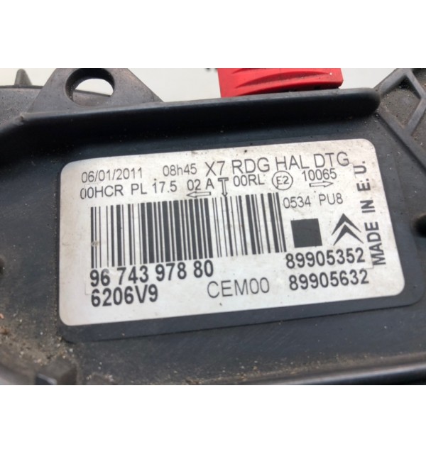 Фара правая бу для Citroen C5  2.0 HDi,  2011 г. бу контрактные купить в Спб