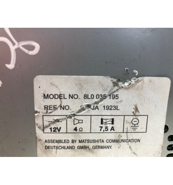 Магнитола бу для Audi A3 8L 1.8 i,  2001 г. бу контрактные купить в Спб
