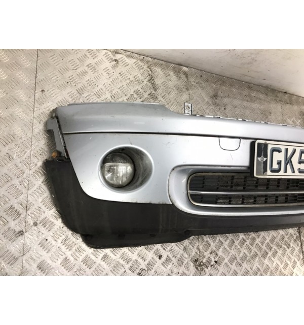 Бампер передний бу для Mini One R56 1.4 i,  2007 г. бу контрактные купить в Спб
