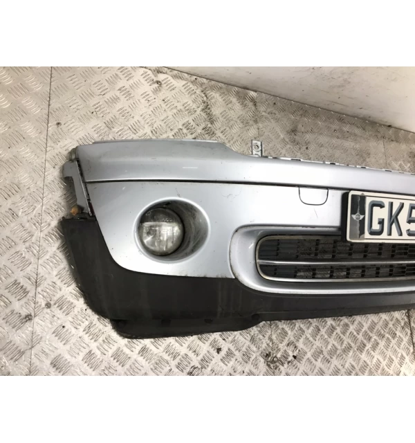 Бампер передний бу для Mini One R56 1.4 i,  2007 г. бу контрактные купить в Спб