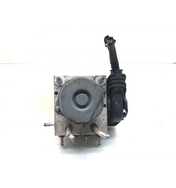 Блок ABS бу для Dacia Sandero  0.9 TCE,  2013 г. бу контрактные купить в Спб