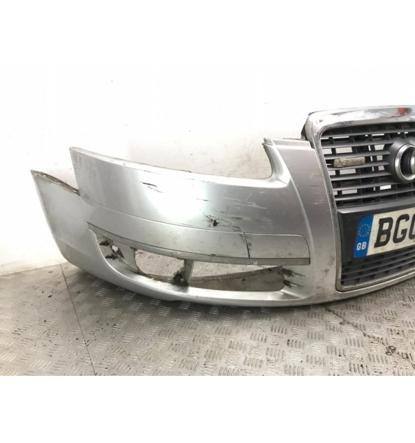 Бампер передний бу для Audi A6 C6 2.0 TDi,  2006 г.