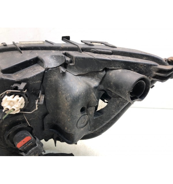 Фара противотуманная правая бу для Opel Astra J 1.4 i,  2010 г. бу контрактные купить в Спб