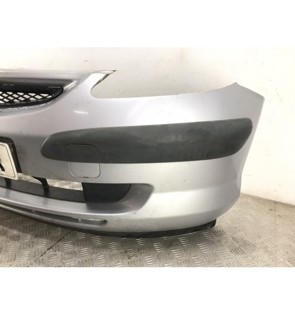 Бампер передний бу для Honda Jazz  1.3 i,  2002 г. бу контрактные купить в Спб